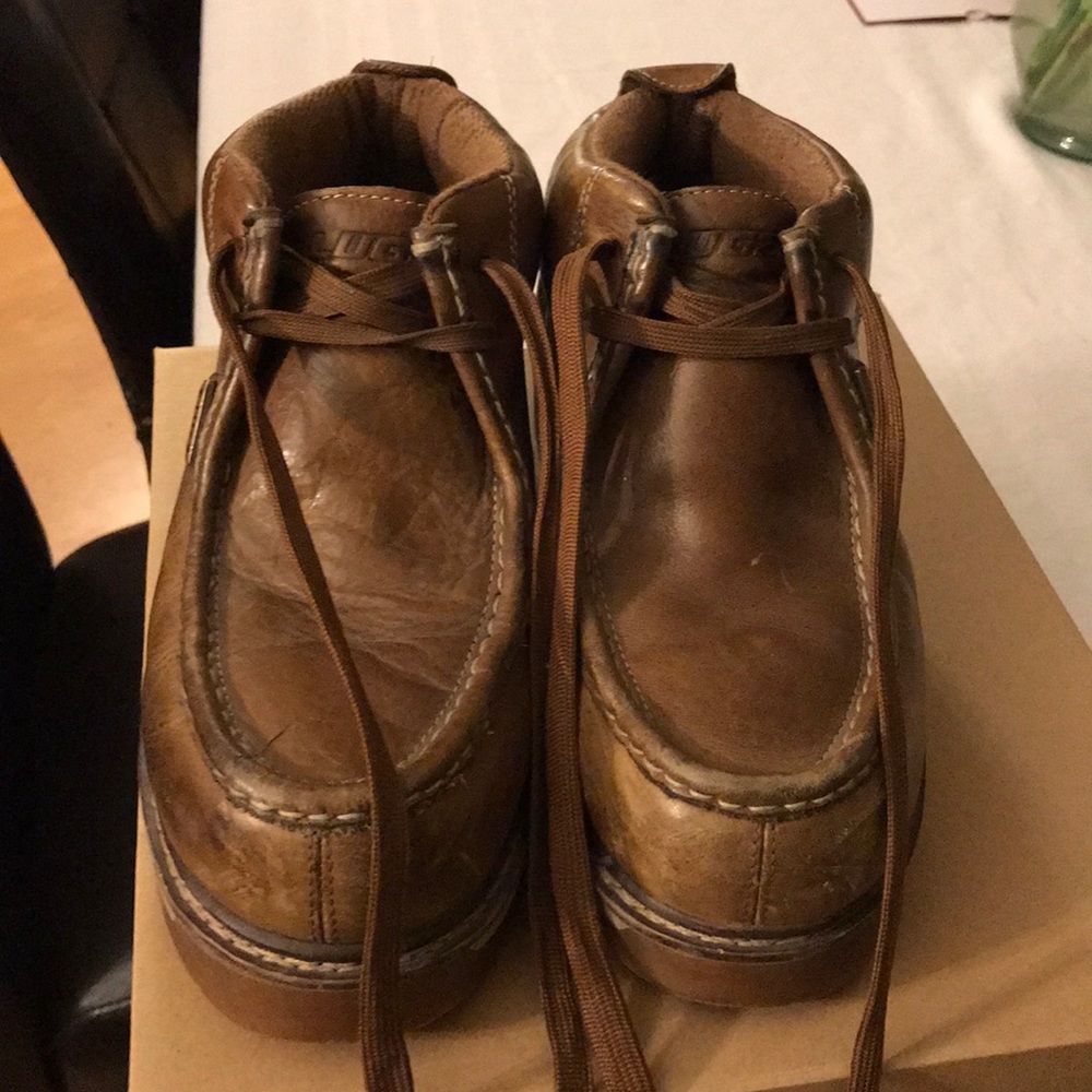 Men’s Lugz size 9 brown boot leather gently used